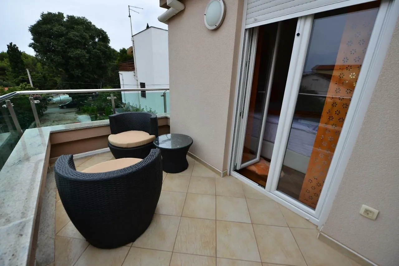 Apartmani Family Sveti Filip i Jakov